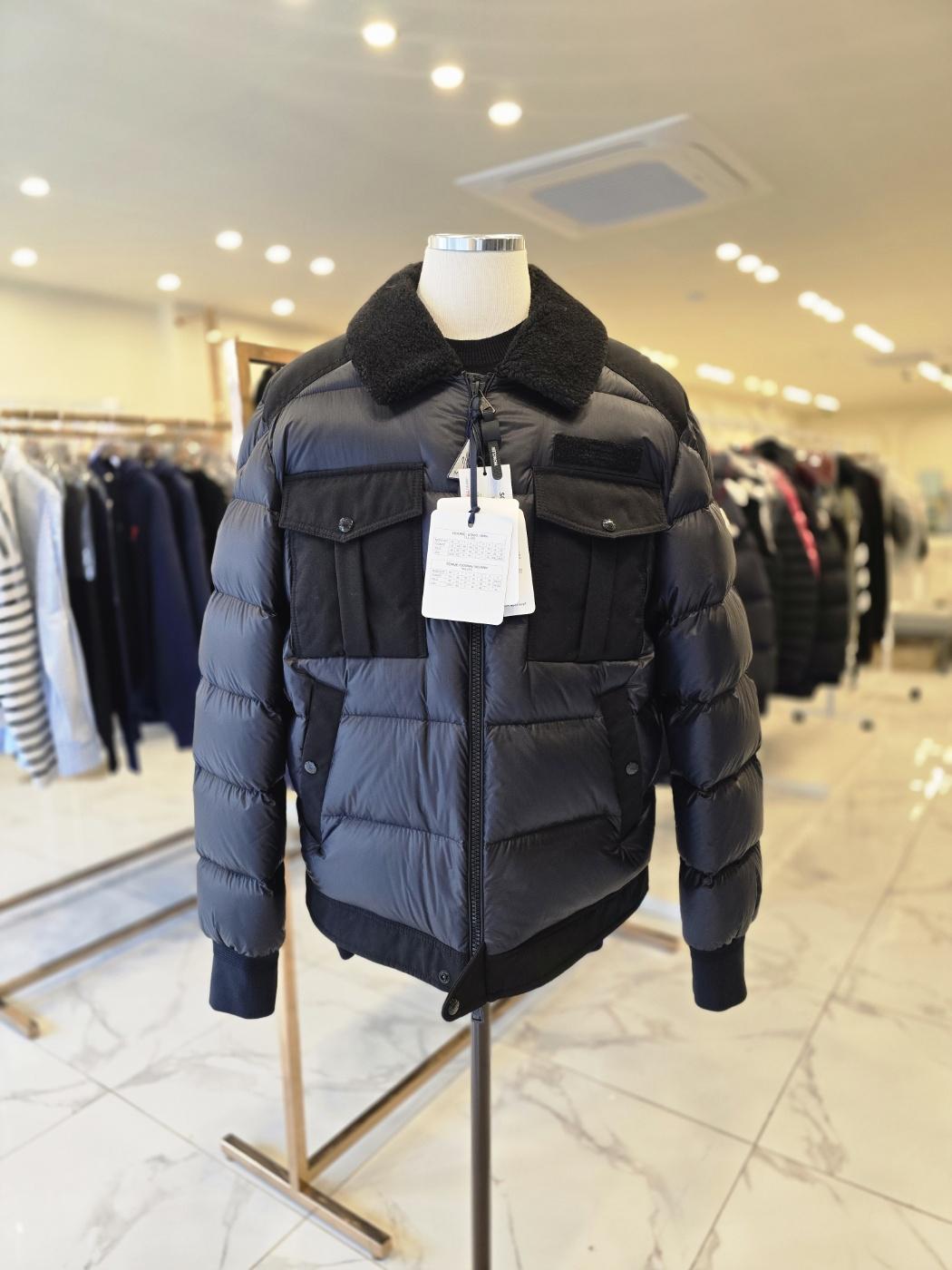 Moncler Campei Down Puffer Jacket 1A00110 5967G 999