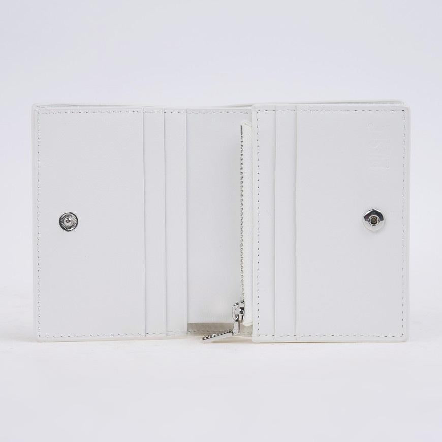 DIESEL Women’s 1DR Fold Bifold Wallet X10390 PR818 T1003