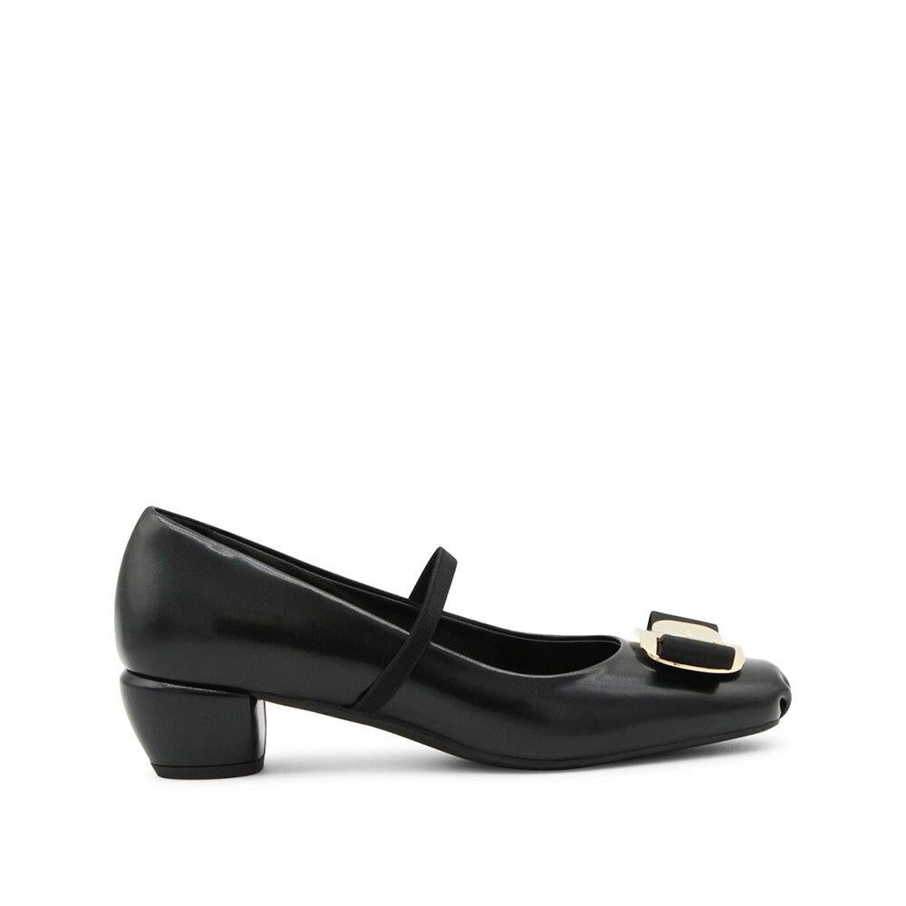 Ferragamo New Vara Pumps Women’s Slingback Heels Black Leather
