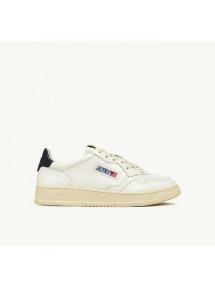AUTRY Medalist Low Leather Sneakers