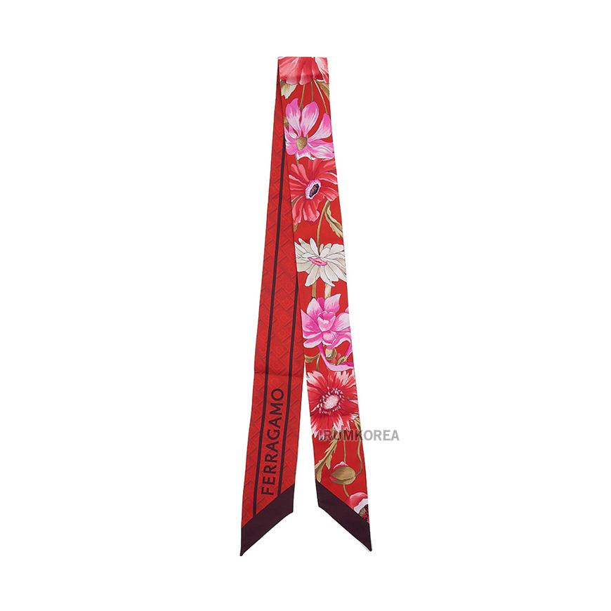 Ferragamo Women’s Silk Scarf Red Fuchsia 0780233