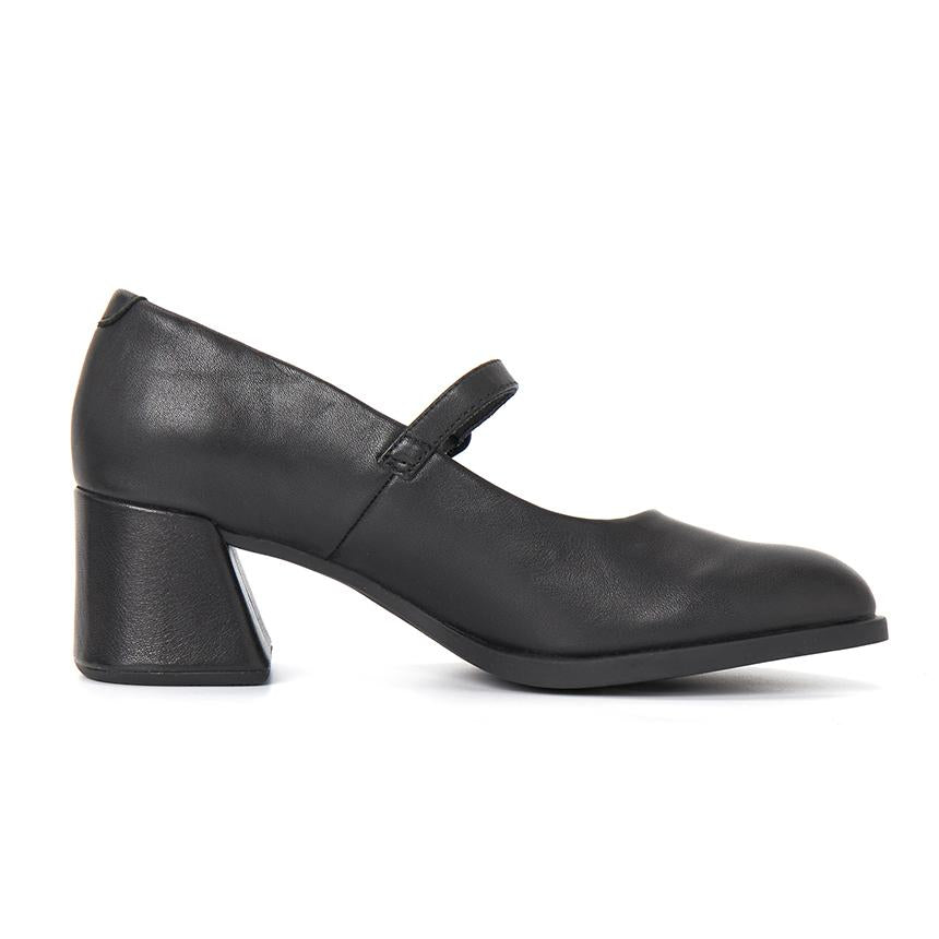 Camper Cora Women’s Leather Pumps K201799 001