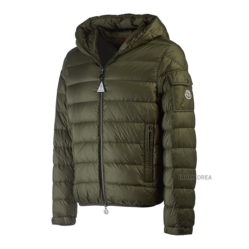 Moncler Naja Short Down Puffer Jacket for Men 1A00009 597YF 825