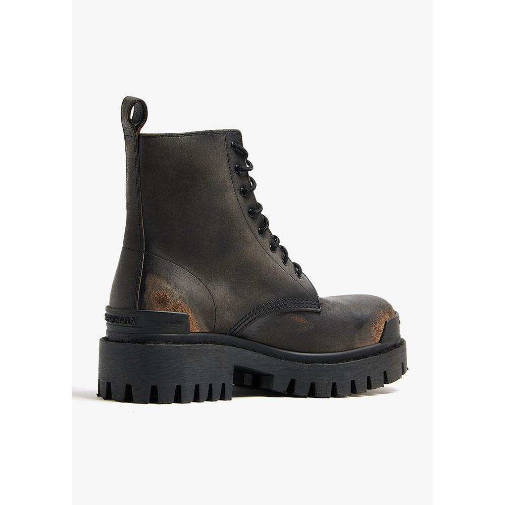 BALENCIAGA Strike Leather Chelsea Boots for Men Black