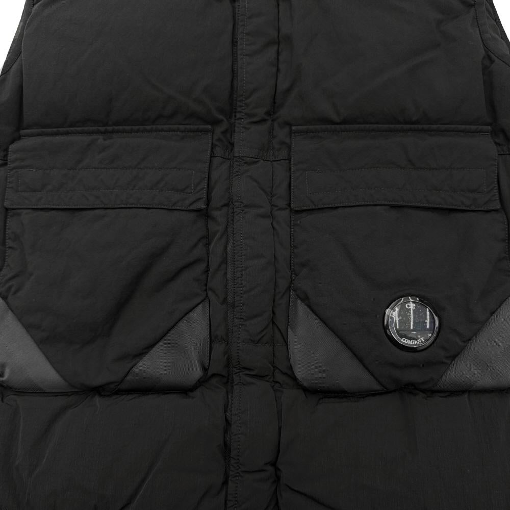 CP Company Chrome-R Lens Badge Puffer Vest Black Men’s
