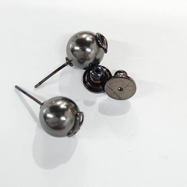 VALENTINO V Logo Signature Pearl Earrings