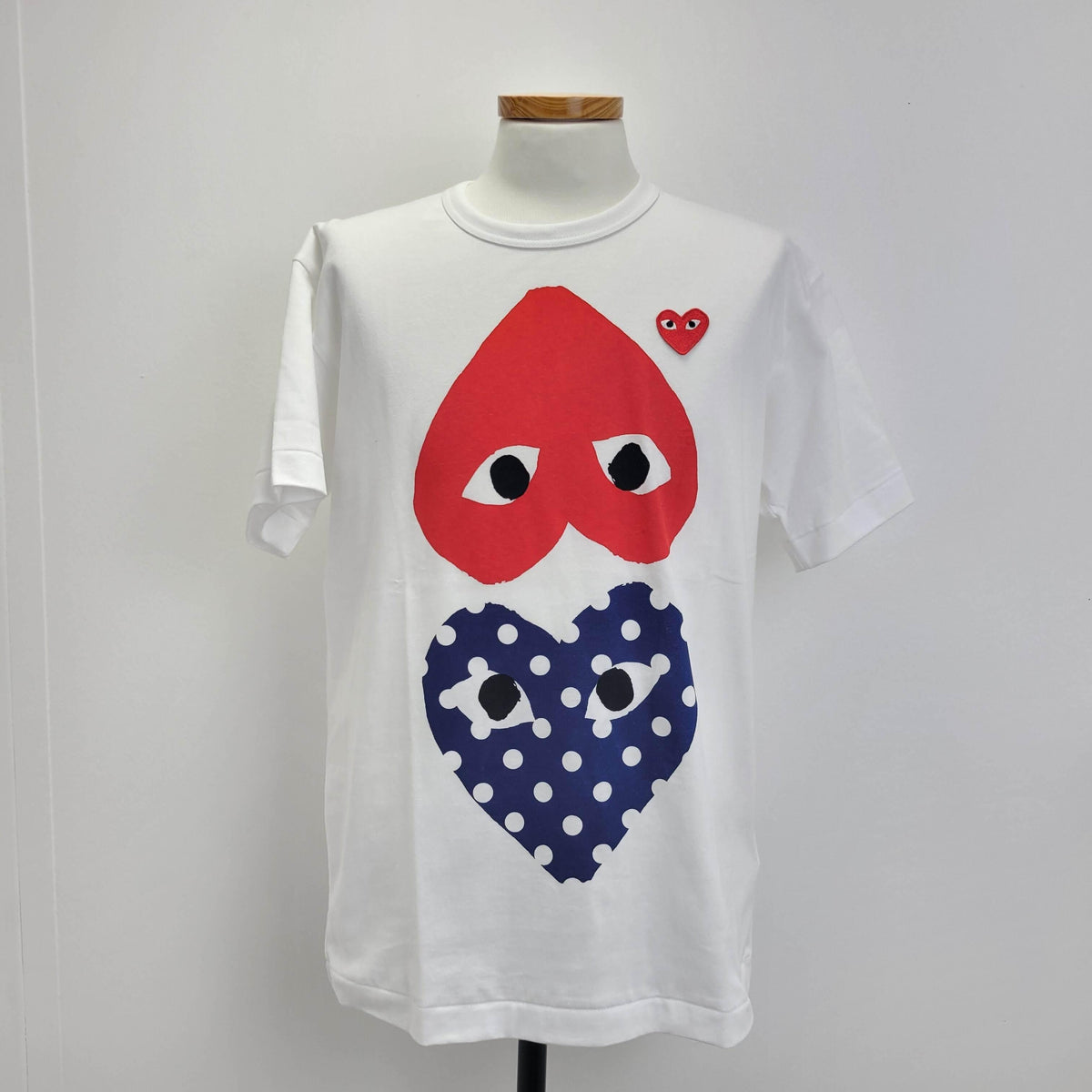 Comme des Garcons Red Heart Patch Short Sleeve T-Shirt White P1 T240
