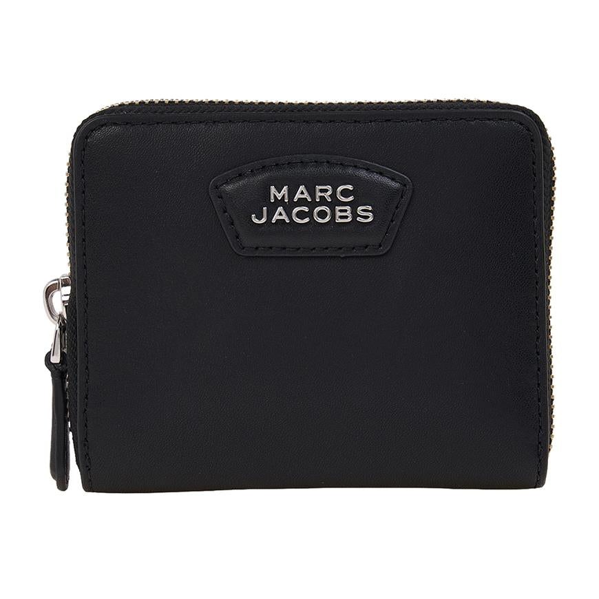 Marc Jacobs Women’s Slim Compact Bifold Wallet 2R5SMP016S01 001