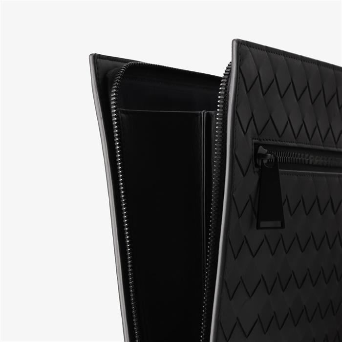 Bottega Veneta Intrecciato Leather Clutch Bag Brown