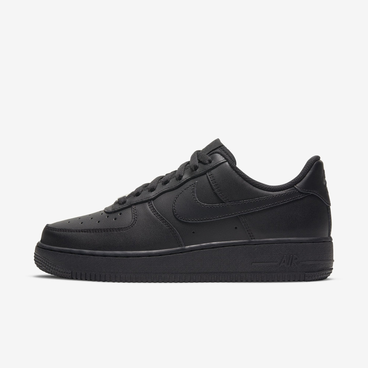 Nike Women’s Air Force 1 ’07 Low Triple Black Sneakers DD8959 001