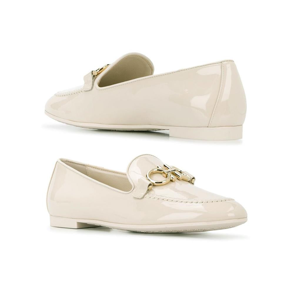 Ferragamo Trifoglio Leather Loafers Women’s Flat Shoes 0727757