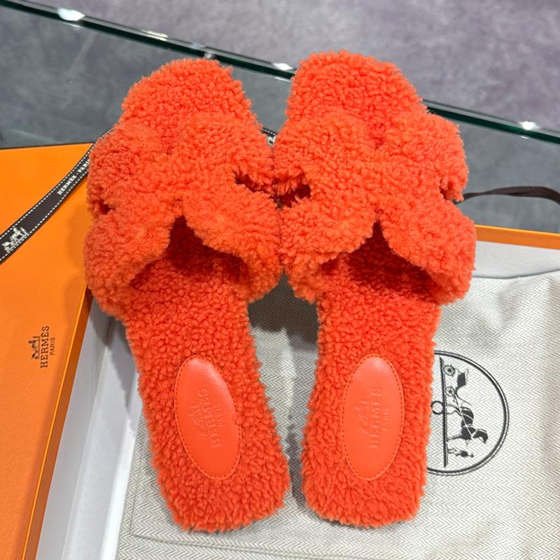 HERMES Shearling Sheepskin Oran Sandals Orange