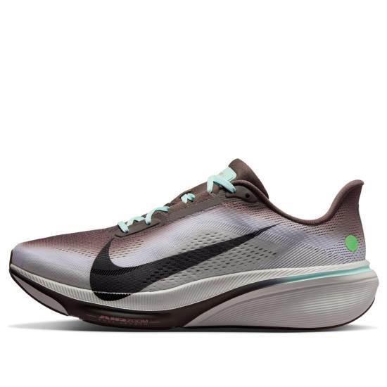 Nike IW2349 001 DOM