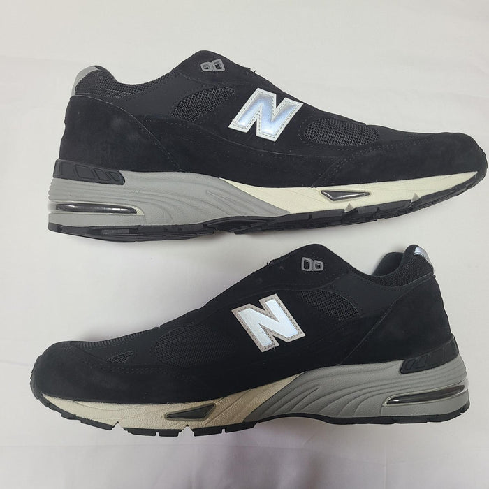 New Balance Black Silver Low-Top Sneakers Running Shoes