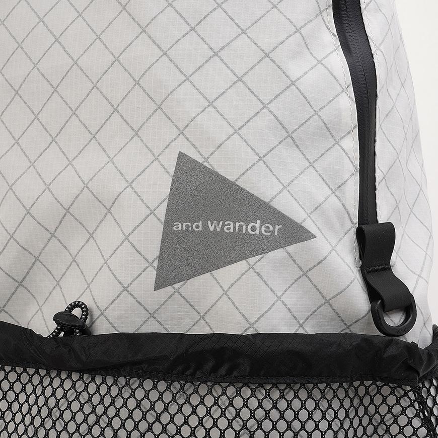 and wander Unisex Eco Pack 20L Daypack Backpack 574597 5204