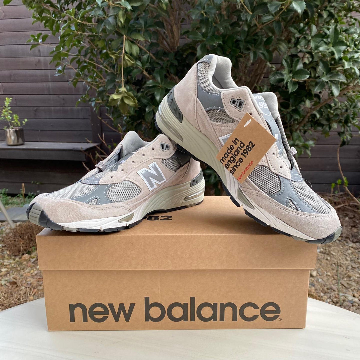 New Balance 991 Made in UK Grey Low Top Sneakers Men