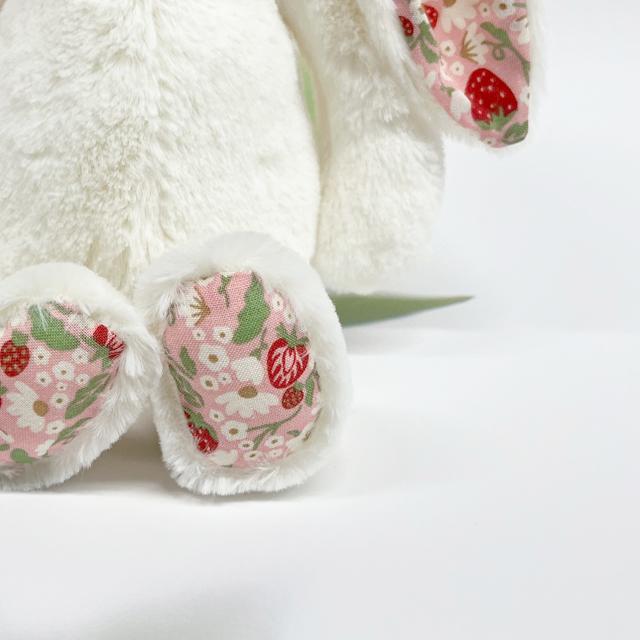 jELLYCAT Blossom Cream Bunny Berry Small Keyring