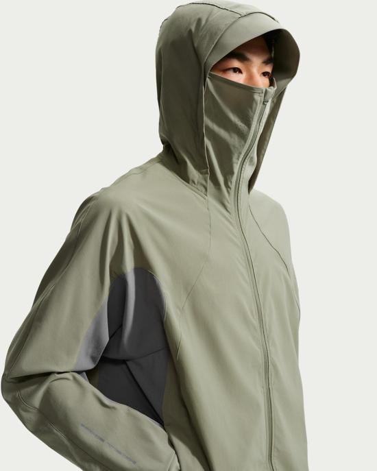 Nike Men's Jacket IF0904 320 DOM