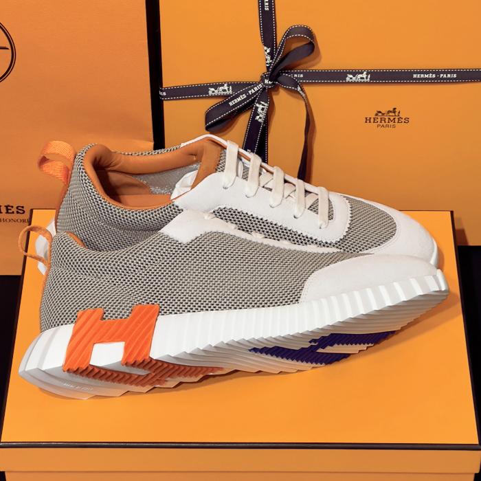 HERMES Beige Suede Bouncing Sneakers Blue Orange Two-Tone Low-Top