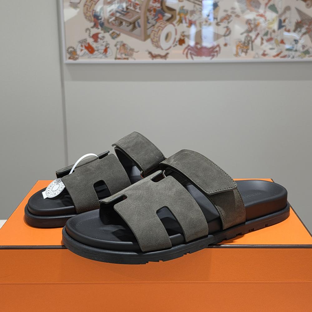 HERMES Men’s Chypre Suede Sandals Khaki