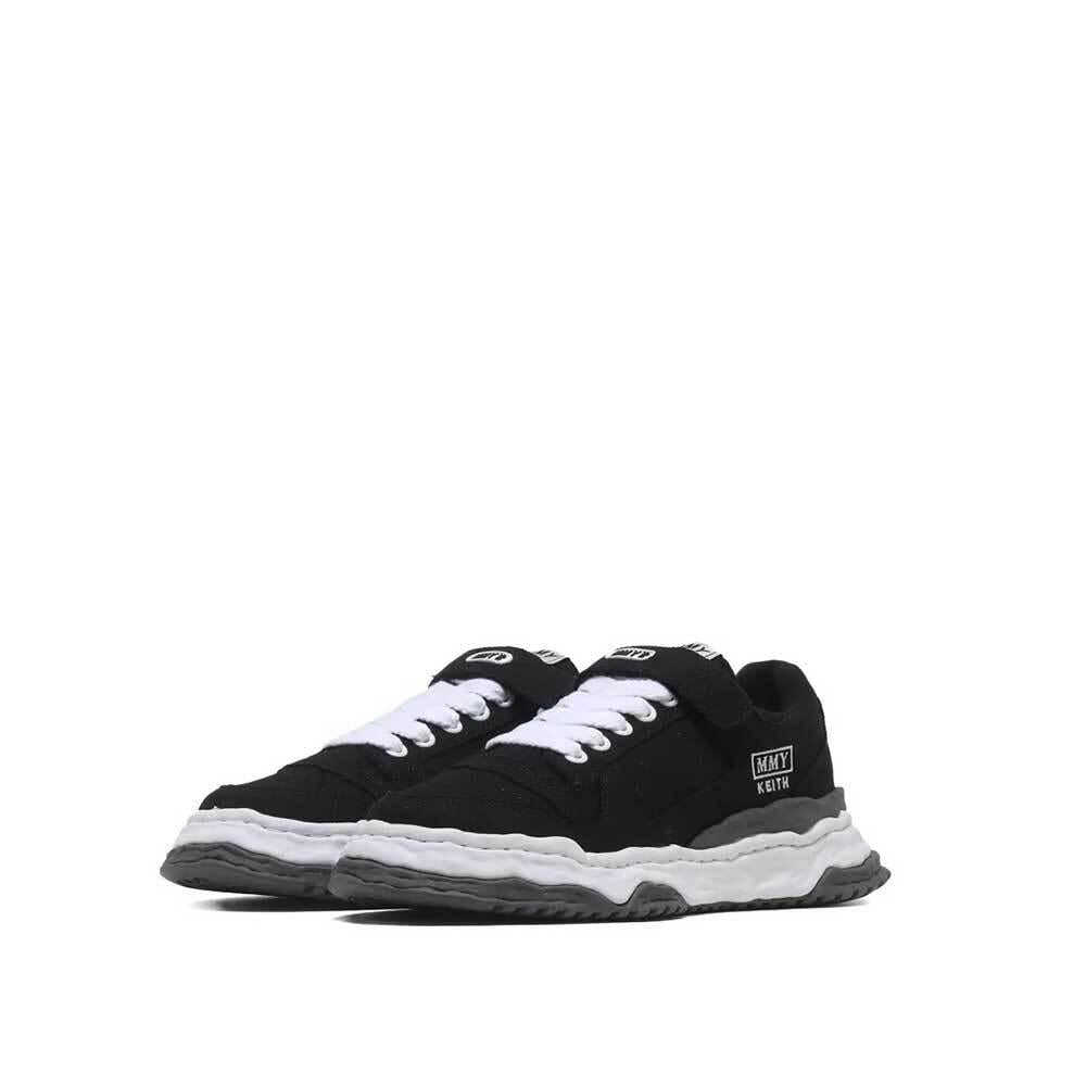 Maison Mihara Yasuhiro Black Kiss OG Sole Low-Top Sneakers