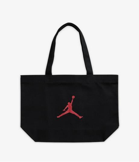 Air Jordan Women’s Air Jordan 1 Retro High OG Satin Bred Sneakers FD4810 061