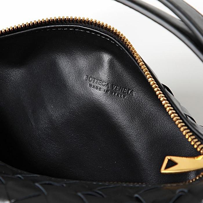 Bottega Veneta Mini Wallace Leather Shoulder Bag