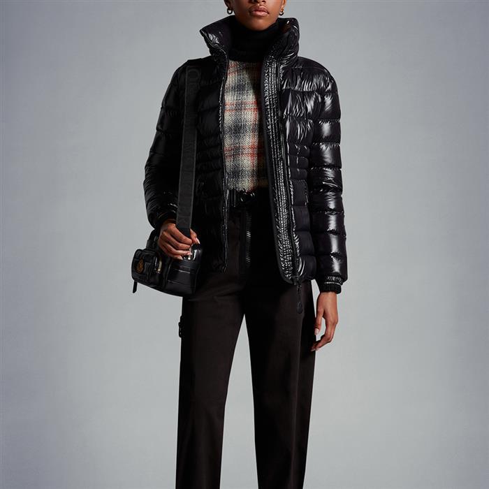 Moncler Bouquet Short Women’s Down Puffer Jacket H20931A0006 5963U