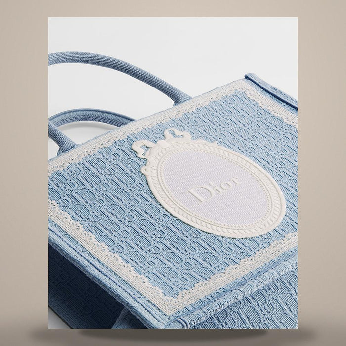 DIOR Celeste Blue Oblique Embroidered Lace Shoulder Bag Medium M1354PEHS M259