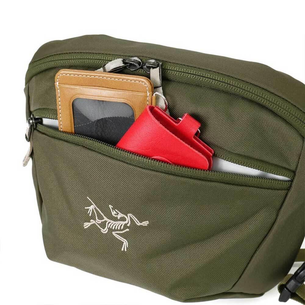 ARC`TERYX Mantis 2 Waist Pack Crossbody Bag Black Unisex ABPFU08973 TAJ