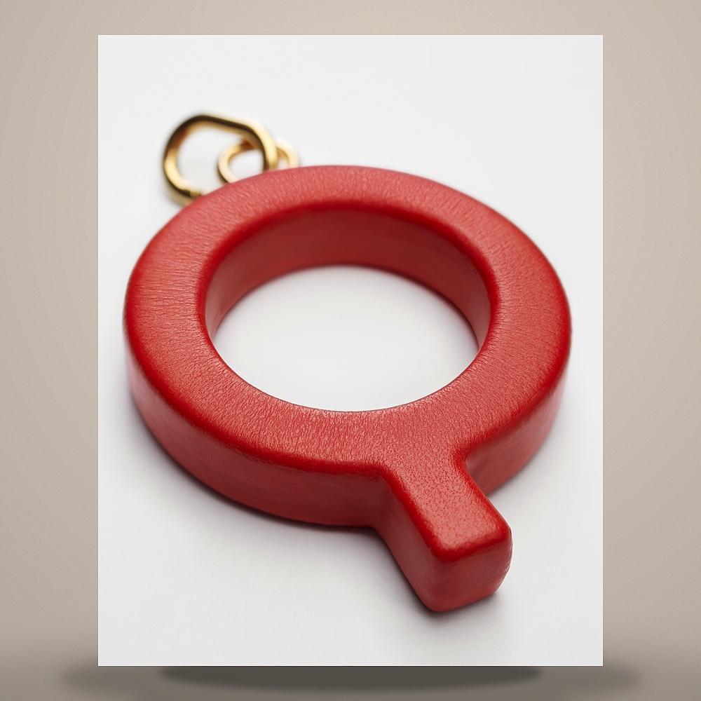 CELINE Candy Bar Enamel Gold-Finish Brass Keyring Pink Magenta B10773F63 GJZ5