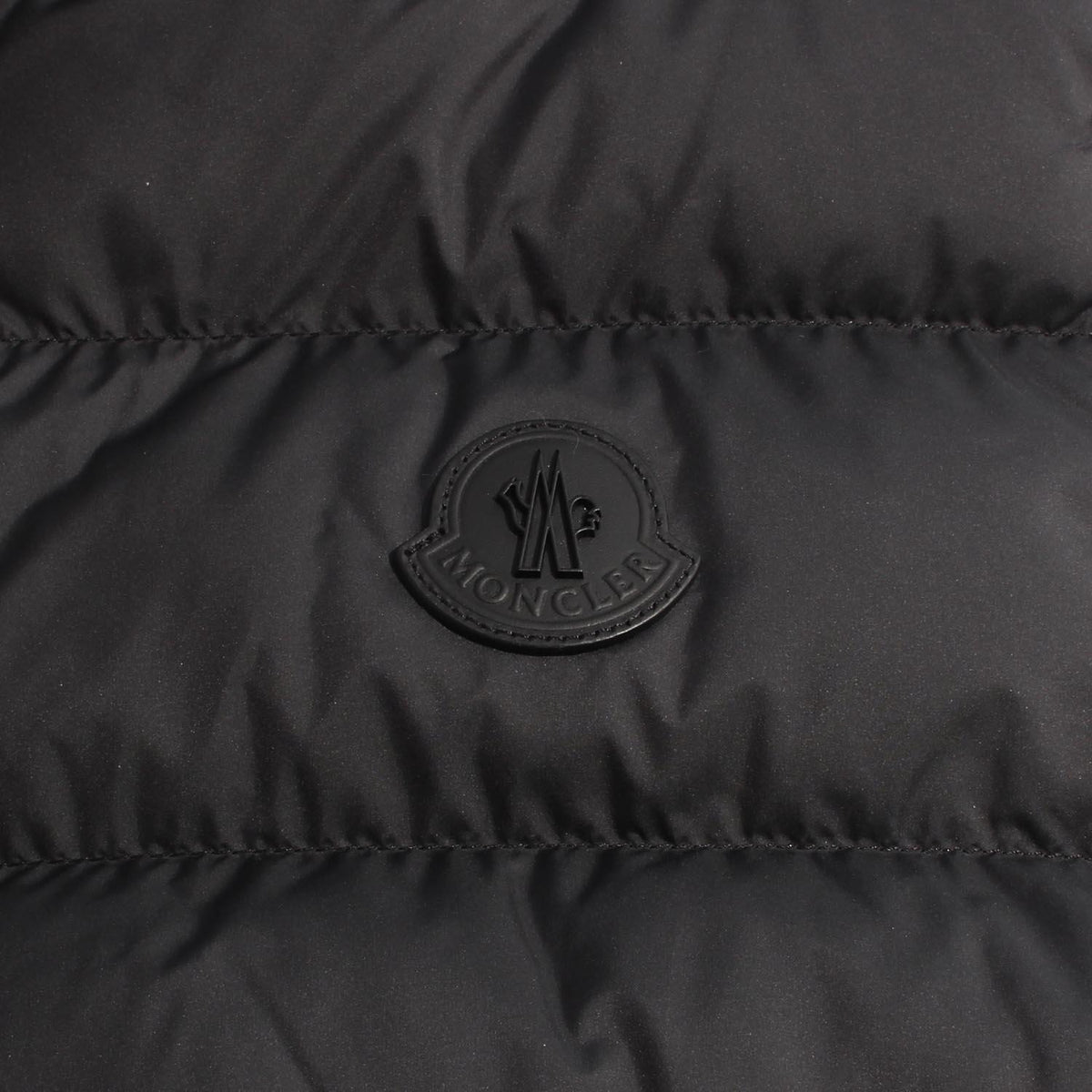 Moncler 127401987
