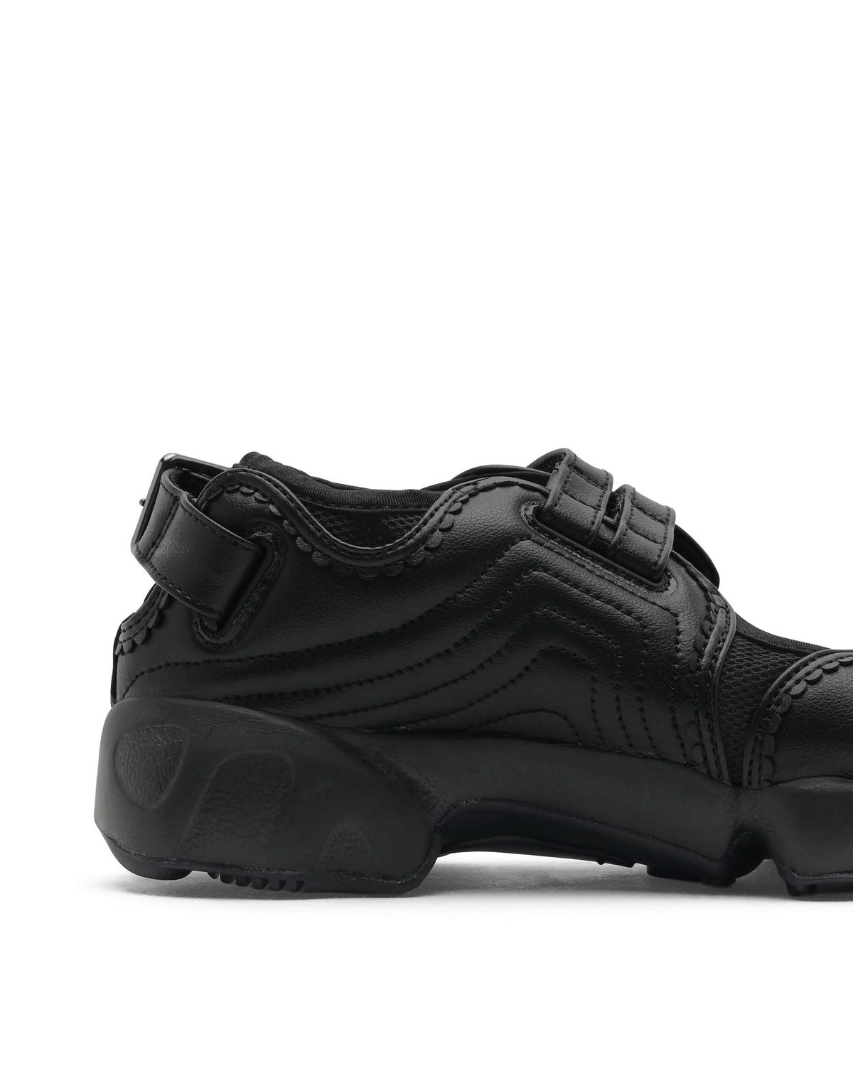 Nike Air Rift Breathe Strap Black Low-Top Sneakers Women