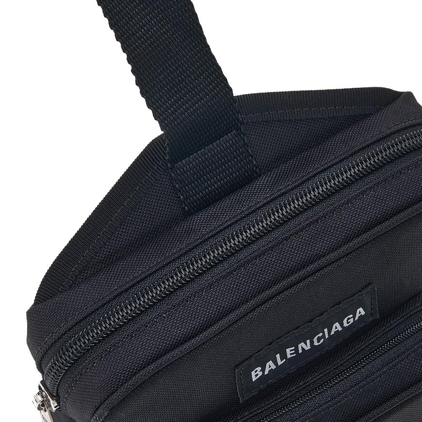BALENCIAGA Explorer Crossbody Bag for Men FW24 620260 2AA29 1000