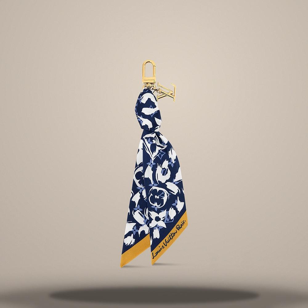 Louis Vuitton Safari Blue Bag Charm Key Ring M03580