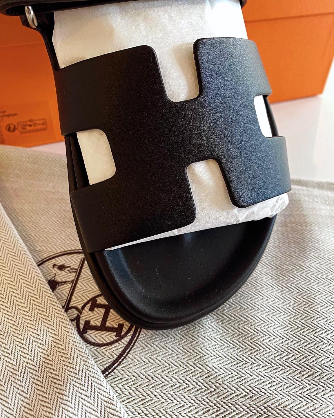 HERMES Chypre Sandals Calfskin Noir Black Women’s Sandals