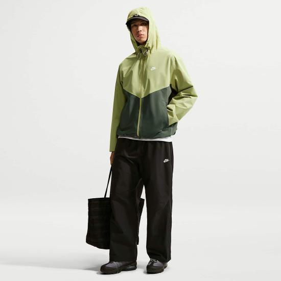 Nike Men’s Jacket IO4380 377 DOM