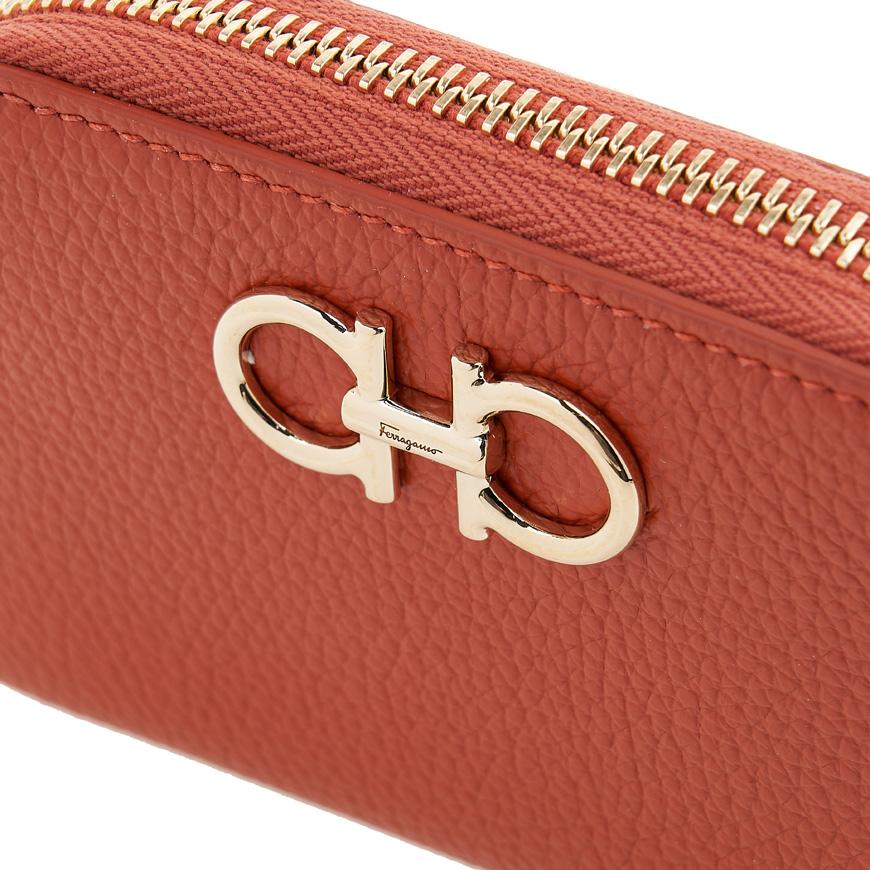 Ferragamo Gancini Leather Card Holder for Women 22 0406 TERRACOTTA 0770059