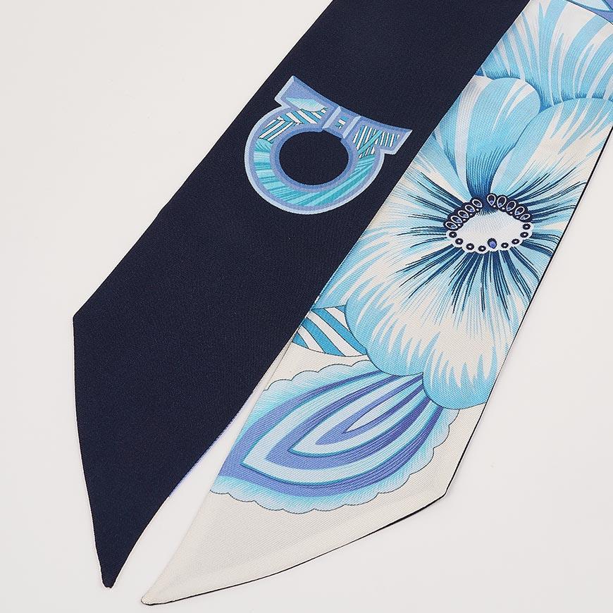 Ferragamo Blue Azzurro Brezza Print Silk Twilly Scarf for Women