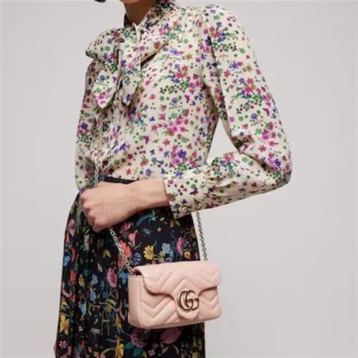 GUCCI GG Marmont Mini Leather Shoulder Bag