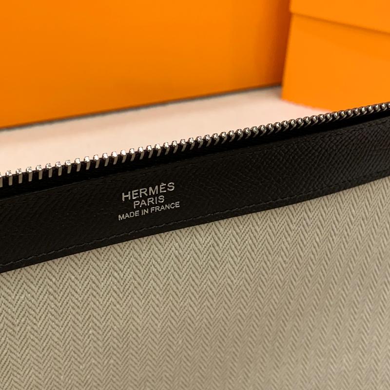 HERMES Evercolor Calfskin Zipper Tablet Pouch Black Unisex