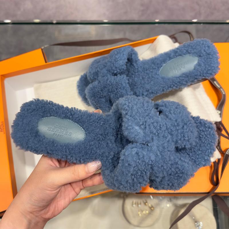 HERMES Shearling Woolskin Oran Sandals Blue Women’s