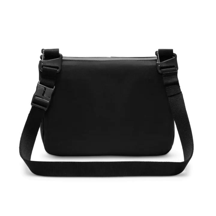 Nike ACG Daymax Crossbody Messenger Bag 3L Black