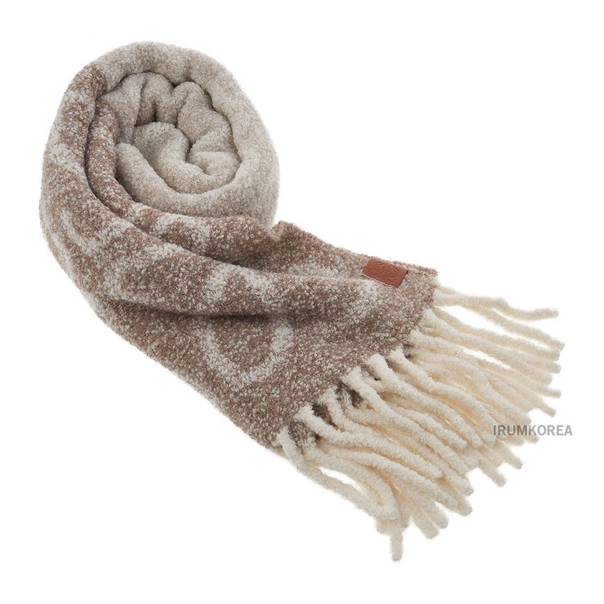 LOEWE Women Anagram Scarf F811257X79 2147