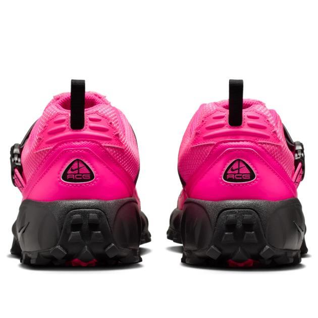 Nike ACG Facade Hyper Pink Low-Top Sneakers