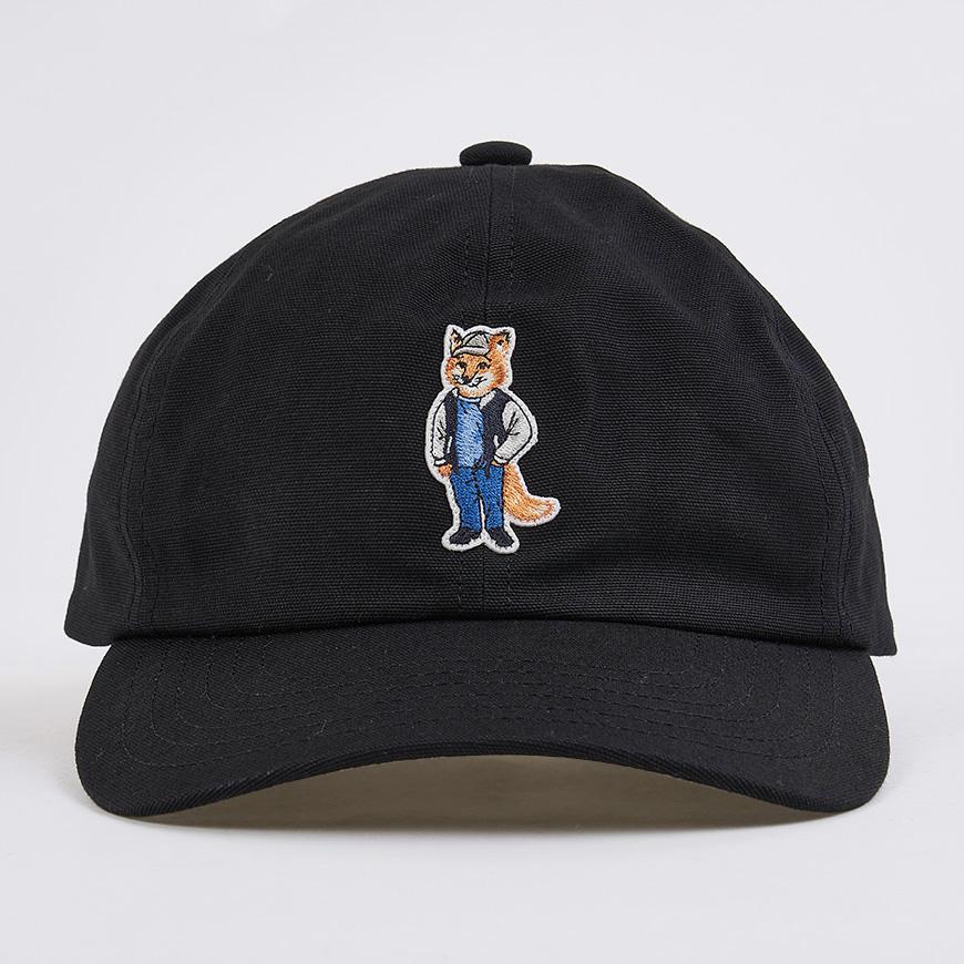 Maison Kitsune Dressed Fox Logo Cap Unisex Navy Cotton PM06101 WB0026 P199