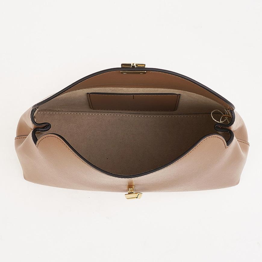 Toteme T-Lock Leather Clutch Bag for Women 234 WAL950 LE0025