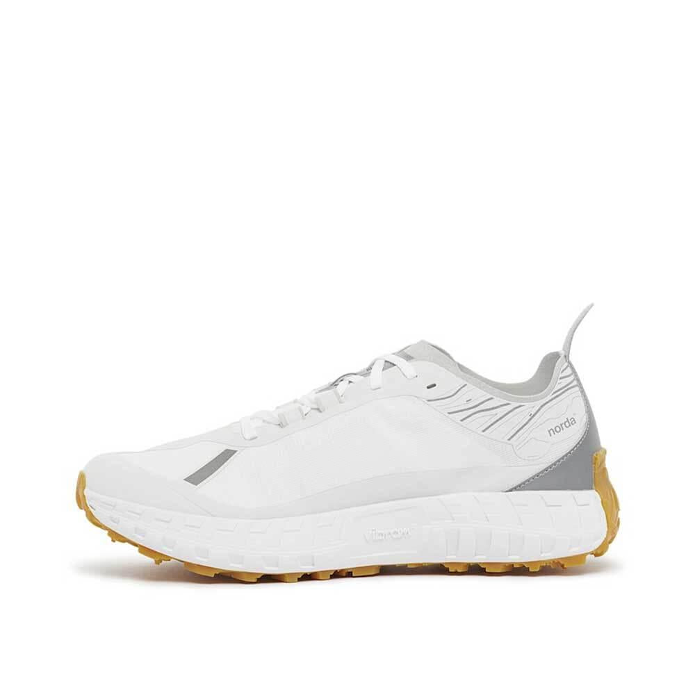 norda Men’s White/Gum Low-Top Running Sneakers 001
