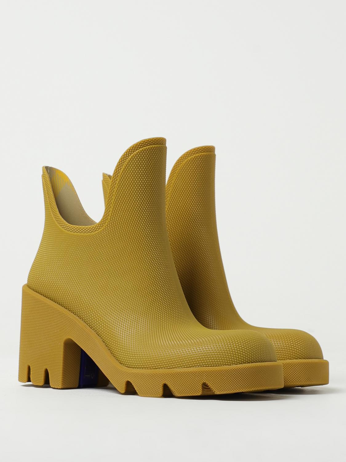 BURBERRY Black Leather Ankle Boots