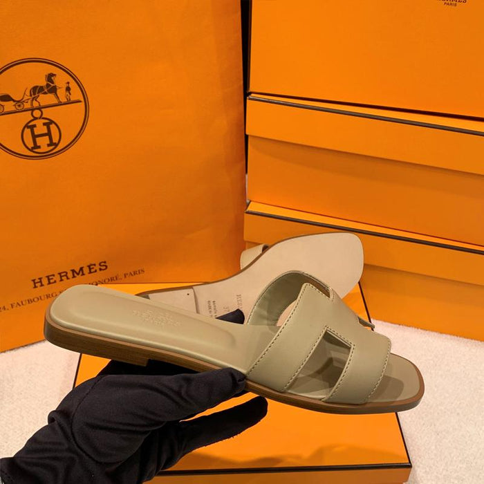 HERMES Oran Sandals Calfskin Khaki Beige Slides